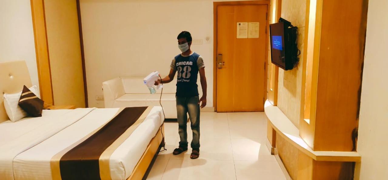 Hotel Yash Inn Mirzāpur Εξωτερικό φωτογραφία
