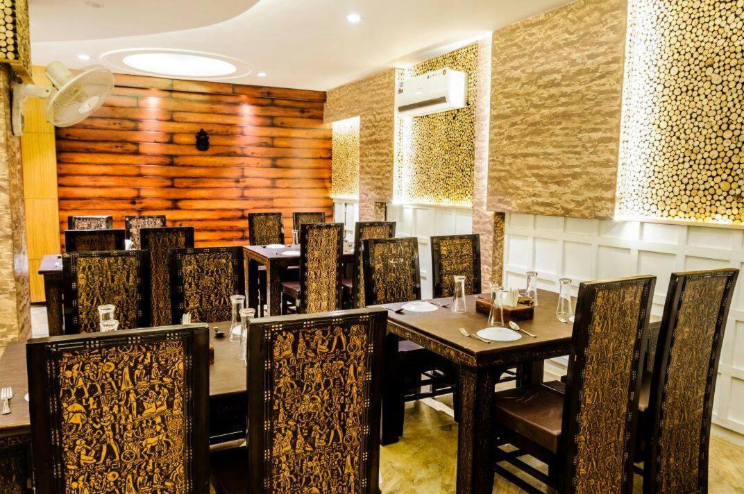 Hotel Yash Inn Mirzāpur Εξωτερικό φωτογραφία