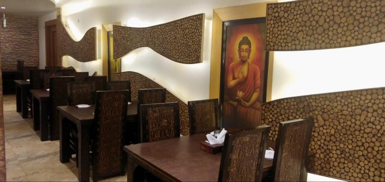 Hotel Yash Inn Mirzāpur Εξωτερικό φωτογραφία