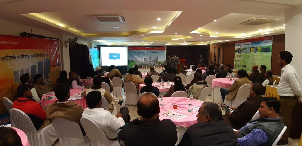 Hotel Yash Inn Mirzāpur Εξωτερικό φωτογραφία